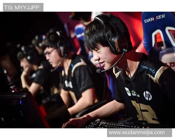 高校联赛点评：RNG战队状态分析与未来展望